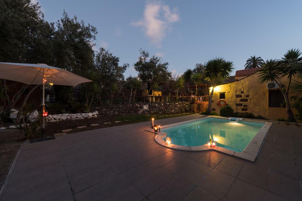Bohemian Hideaway Finca - 2 Unique Houses With Shared Pool Santa Lucia De Tirajana Экстерьер фото